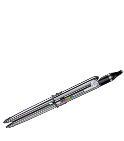 Επαγγελματική πρέσα μαλλιών με μεταλλικές πλάκες με επίστρωση προηγμένης τεχνολογίας EP 5.0. Για όλους τους τύπους μαλλιών. Ενισχύει την αποφυγή της τριβής των μαλλιών για ακόμα περισσότερη απαλότητα. Δεν περιέχει χημικούς παράγοντες για καλύτερη αντοχή στις υψηλές θερμοκρασίες και ομοιόμορφη κατανομή της θερμοκρασίας στις πλάκες.