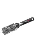 Babyliss Pro BABCB2E Βούρτσα Κεραμική 32mm, κατάλληλη για ίσιωμα του μαλλιού με πιστολάκι που διατηρεί την θερμοκρασία για λάμψη και λείανση με αντιολισθητική λαβή για να μην γλιστράει.