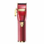 Επαγγελματική κουρευτική μηχανή με μοτέρ υψηλής ροπής για μεγάλη ισχύ και ταχύτητα, αυτονομία δύο ωρών με πλήρη φόρτιση, ρυθμιζόμενο κοπτικό από ιαπωνικό χάλυβα με εξαιρετικά μεγάλη γωνία κοπής, Ferrari Designed Engine και πολυτελή σχεδίαση με μεταλλικό περίβλημα.