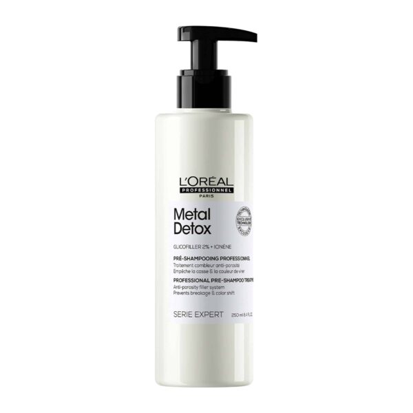 L'Oreal Professionel Metal Detox Pre-Shampoo 250ml Pre-Shampoo Κατά Των Μεταλλικών Στοιχείων Ξαναγεμίζει 1 εκατομμύριο μικρορωγμές στα μαλλιά, σε 1 λεπτό. 72ώρες ενυδάτωση & λείανση². ¹Εργαστηριακό τεστ μετά από 10 εφαρμογές του Metal Detox Pre-Shampoo πριν από το Σαμπουάν + Μάσκα + Έλαιο. ² Εργαστηριακά τεστ.