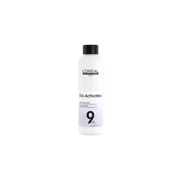 L’Oréal Professionnel Dia Activateur 9 vol developer bottle with black cap, white container, label visible