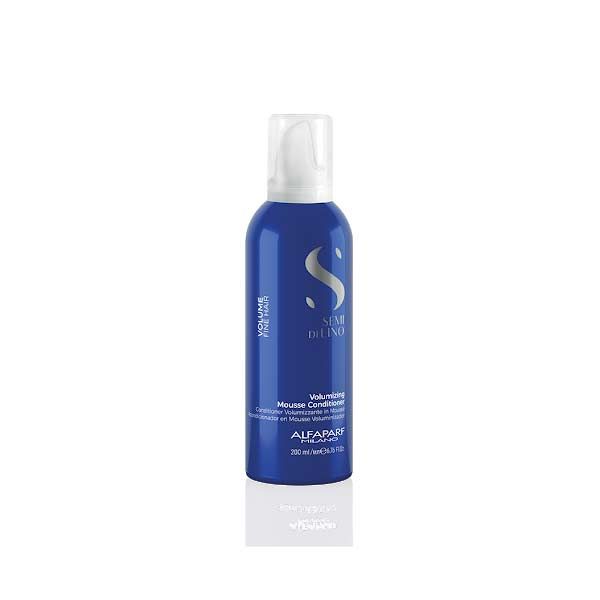 Blue bottle of Alfaparf Milano volumizing mousse conditioner with a white cap, 200 ml, standing upright.